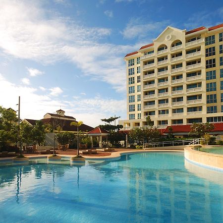 Sotogrande Hotel And Resort Lapu-Lapu City Exterior foto